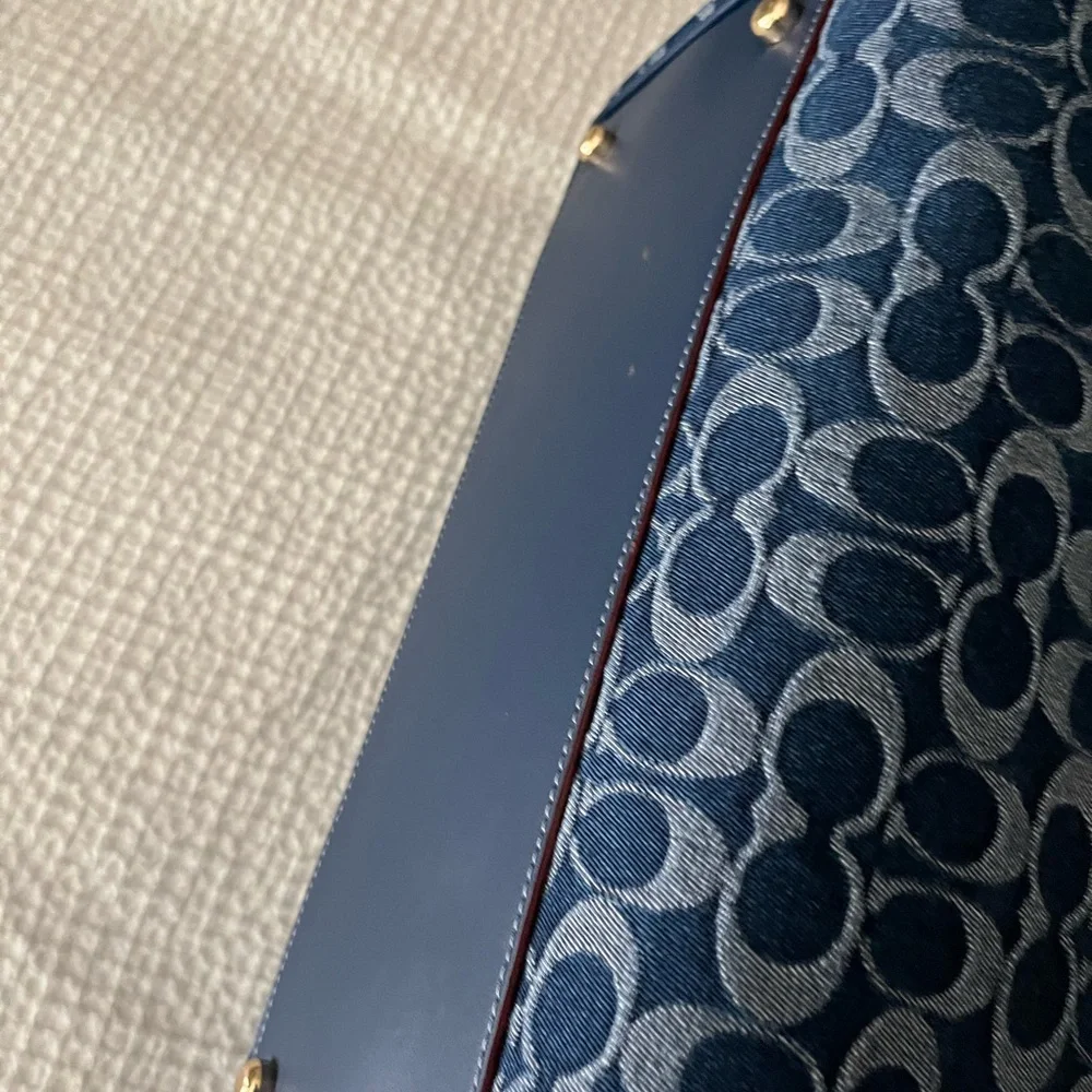 Coach Signature Dome Satchel in Navy with Tan Trim - Large Rowan - Picture 4 of 9